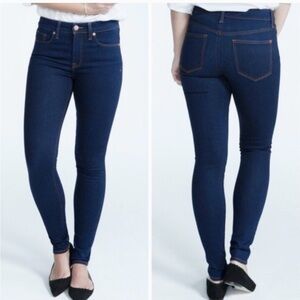 SPANX 5 Pocket Skinny Jeans Dark Rinse Shaping Zip Fly Button Closure Size 27